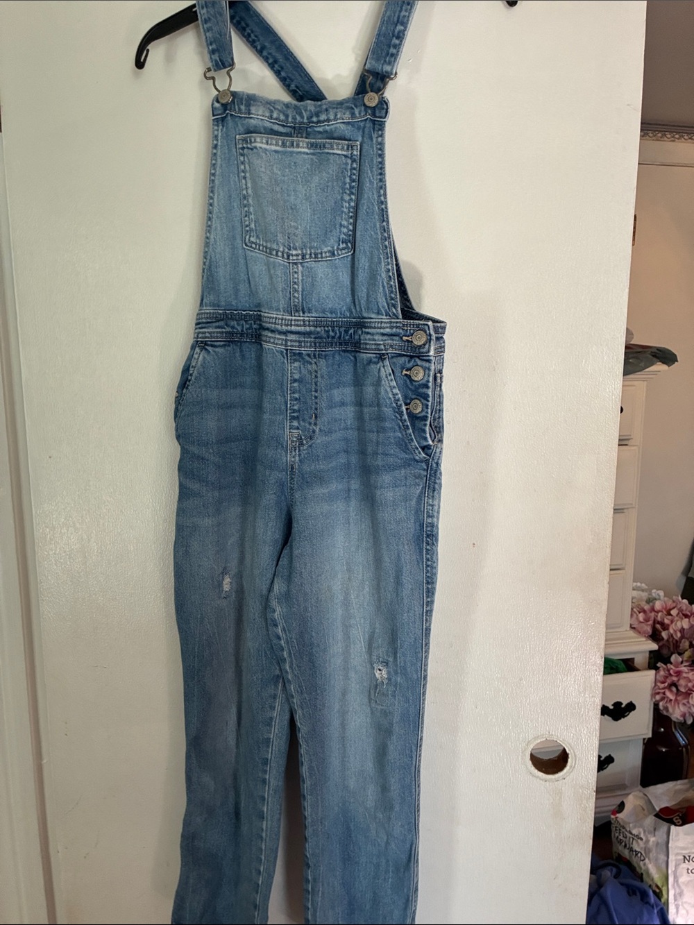 Cat and Jack Child’s Light BlueDenim Overalls Grunge look Size 14